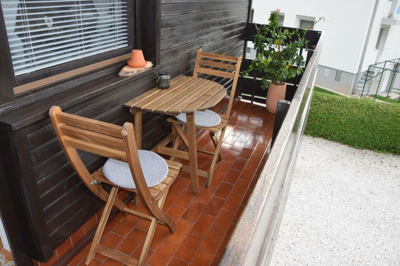Studio Tara With Balcony 布莱德 外观 照片